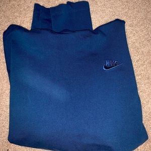 Nike, size medium, dark blue